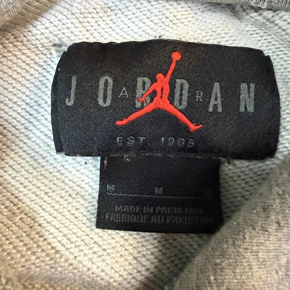 Nike‎ Jordan Hoodie Mens Medium Gray Dri-FIT Sport Jumpman Pullover Streetwear